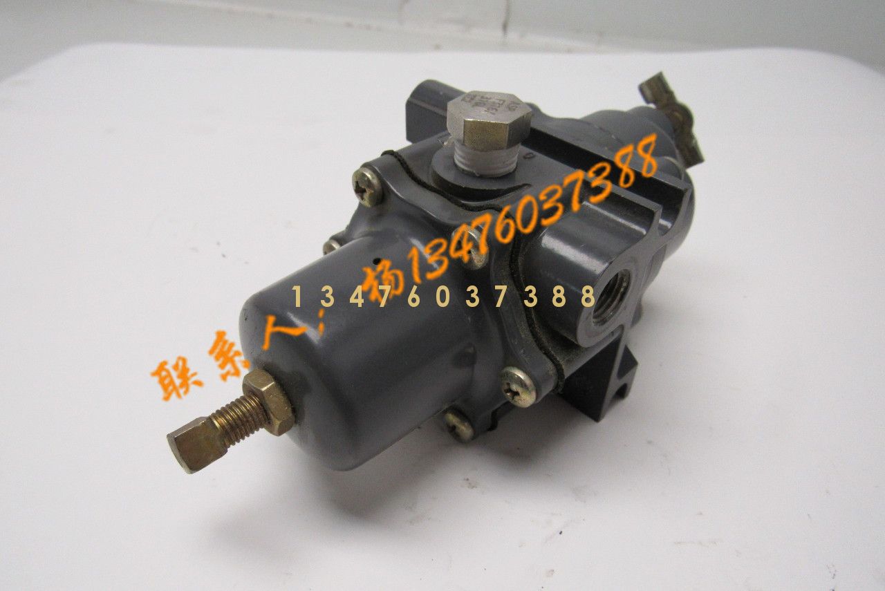 美国费希尔FISHER167DA 系列 125psi 1/4" NPT Fisher 三通压力切换阀